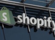 Shopify-მ AI აგენტებს გზა გაუხსნა: ჩექაუთი უკვე ავტომატურად სრულდება.