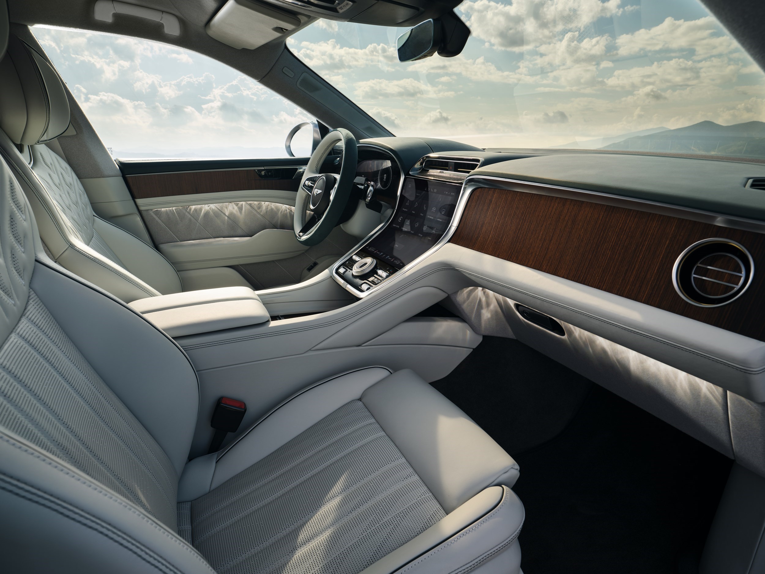 Bentley Torcal interior cabin dashboard
