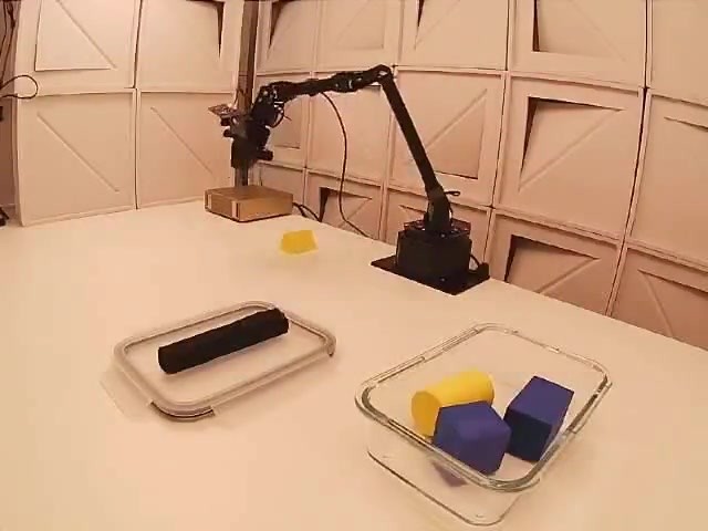 AA-Robotics test: tidying objects into a box (Artificial Analysis)