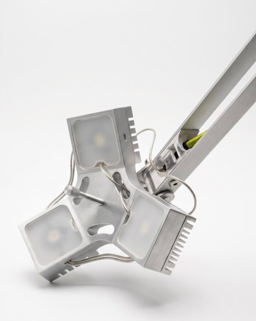 Amir Shaham HS-03 clamp desk lamp with aluminum heatsinks