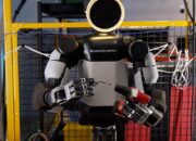 Boston Dynamics-მა Atlas-ს მასშტაბური წარმოებისთვის რობოტის ახალი ოთხთითა ხელი შეუქმნა