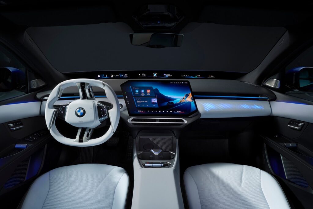 The new BMW i3 50 xDrive interior with BMW Panoramic iDrive