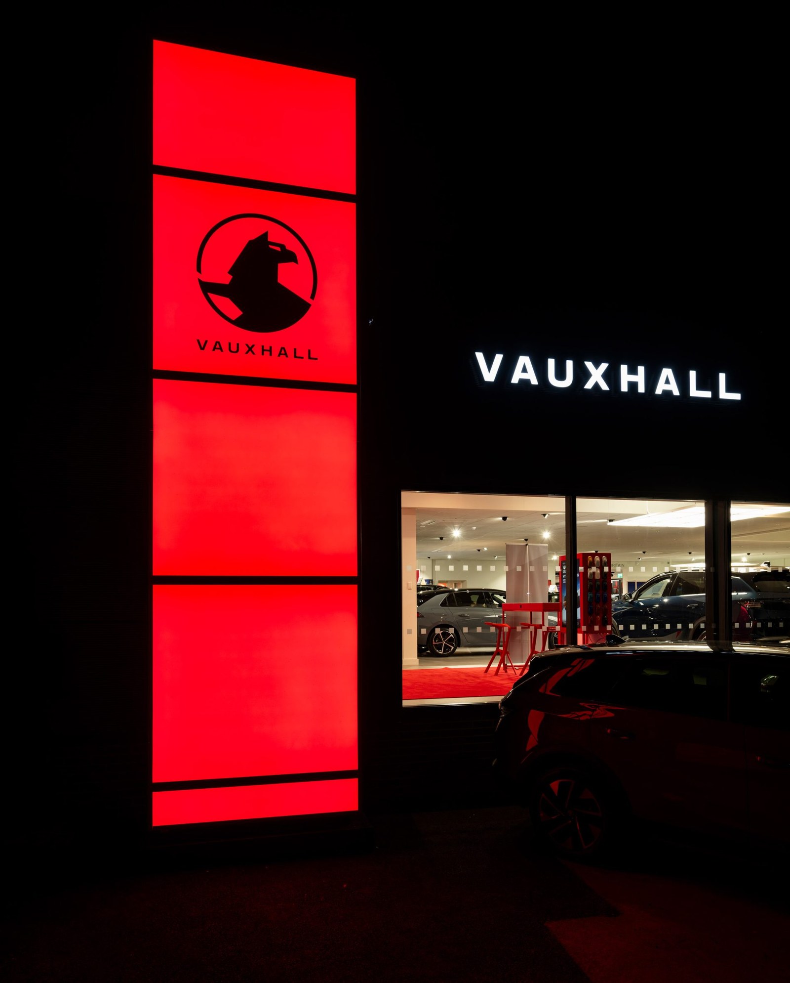 Vauxhall new griffin logo 2026 2