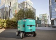 Deliveroo-მ და Coco-მ დიდ ბრიტანეთში საკვების მიმტანი რობოტები აამოქმედეს