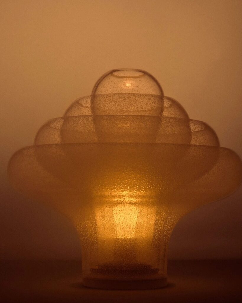 Gubi Lotus lamp photo 3