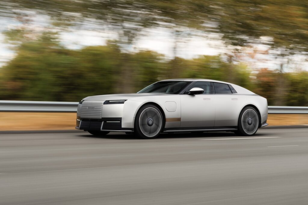 Jaguar Type 01 electric GT, photo 1