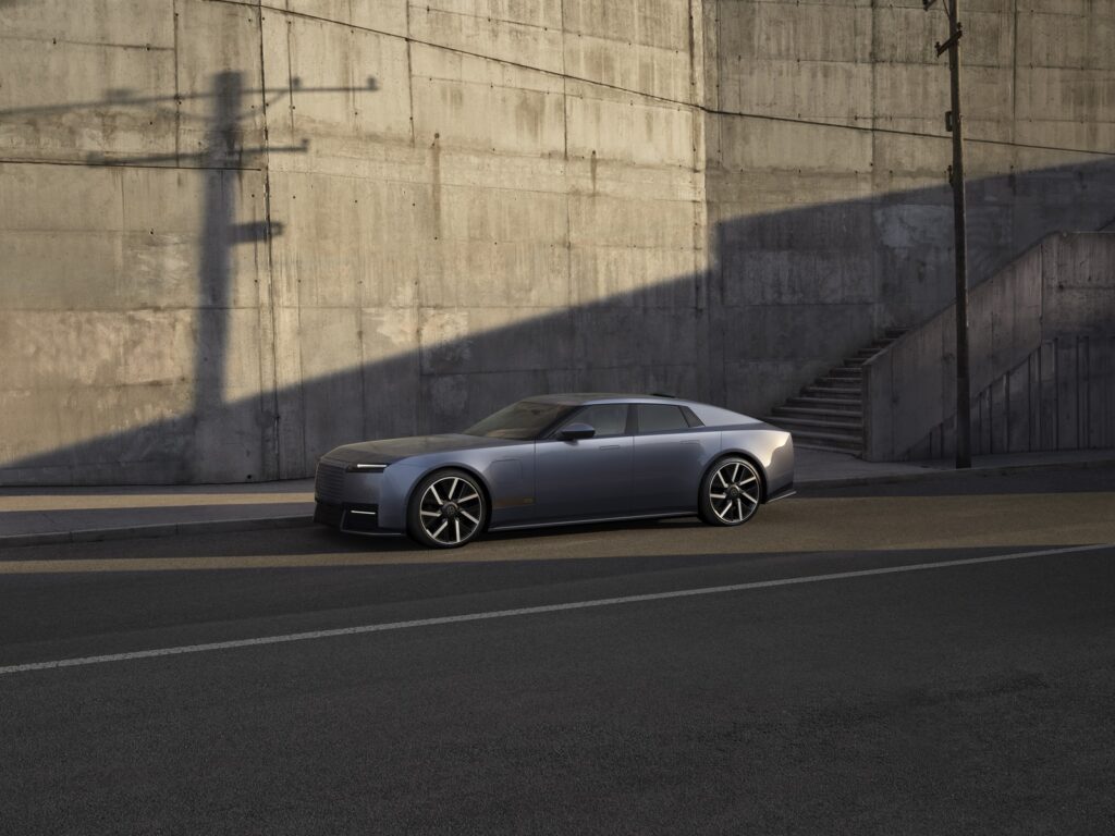 Jaguar Type 01 electric GT, photo 10