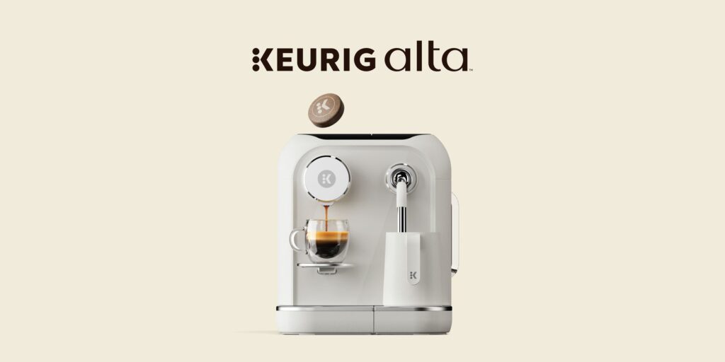 Keurig Alta coffee machine with plastic-free AltaRounds pucks, photo 3