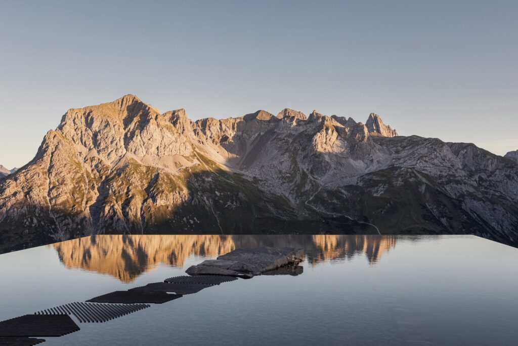 Snøhetta Lech Mountain Mirror reflective pool viewpoint in the Austrian Alps, photo 3