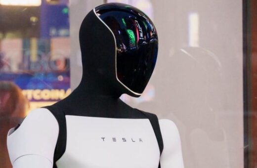 Tesla-მ Fremont-ში ჰუმანოიდ რობოტ Optimus-ის სერიული წარმოება დაიწყო