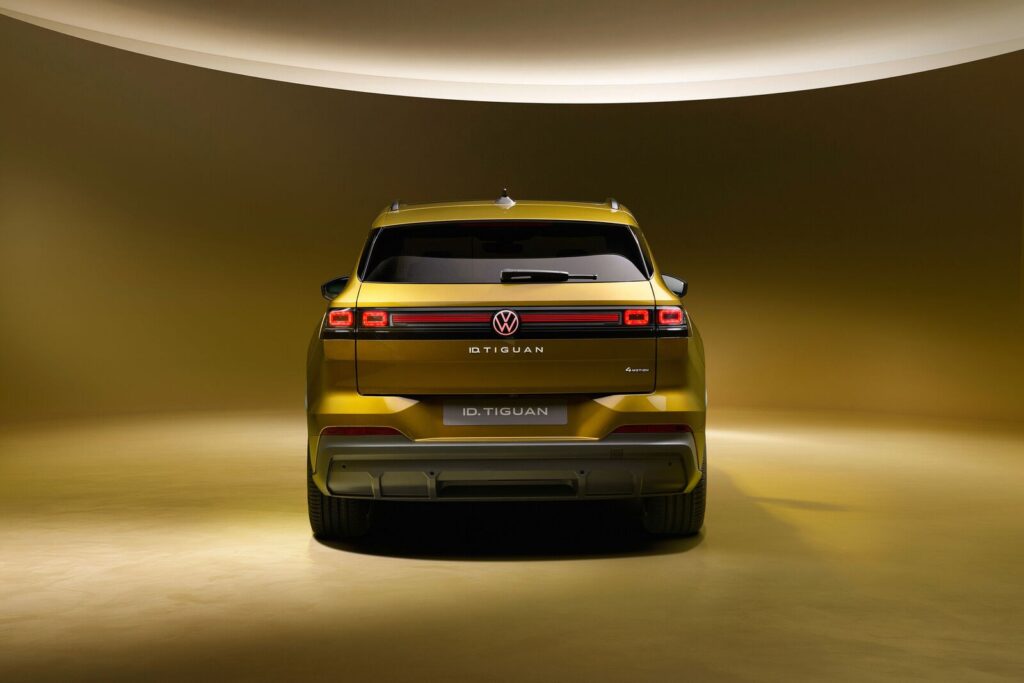 Volkswagen ID. Tiguan rear view